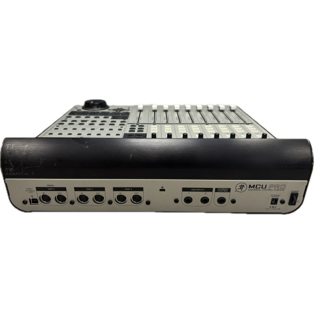 (USED) Mackie MCU Pro Universal Control Surface